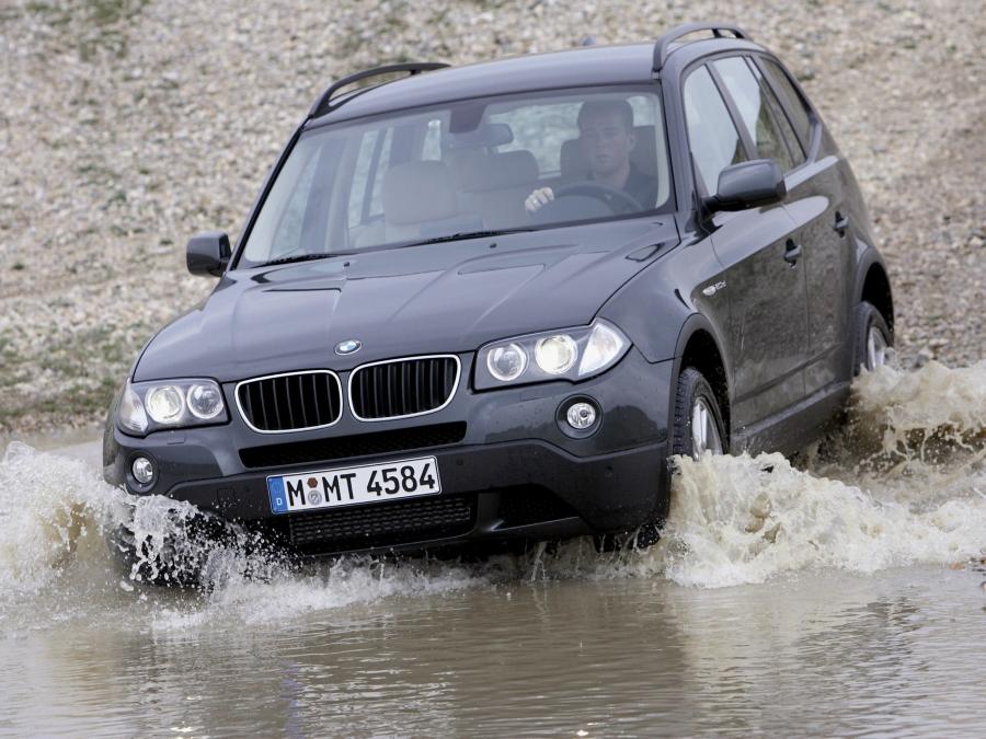  BMW X3 2.0d 2007 года  (фото 2 из 16)